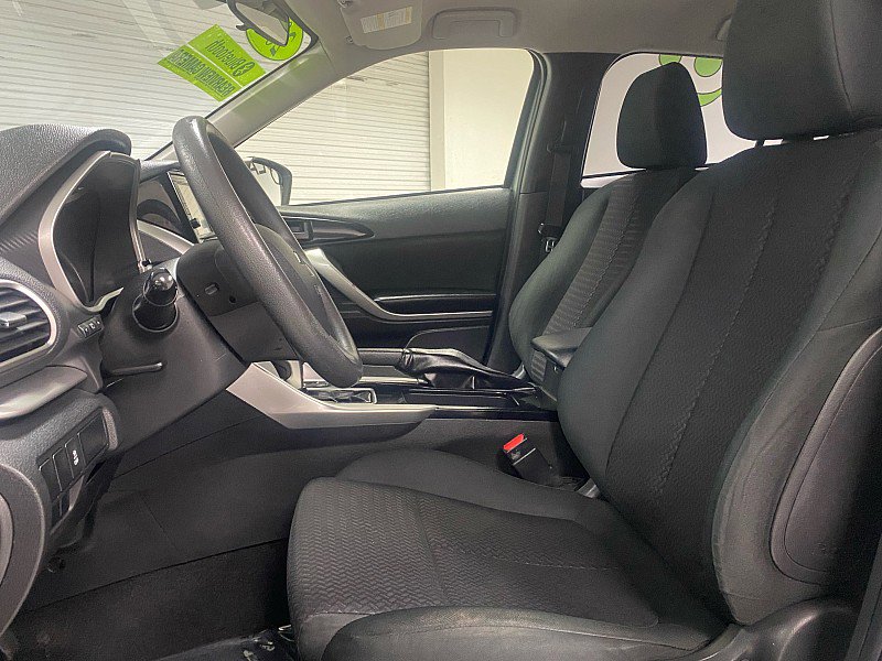 Used 2020 Mitsubishi Eclipse Cross ES image 11