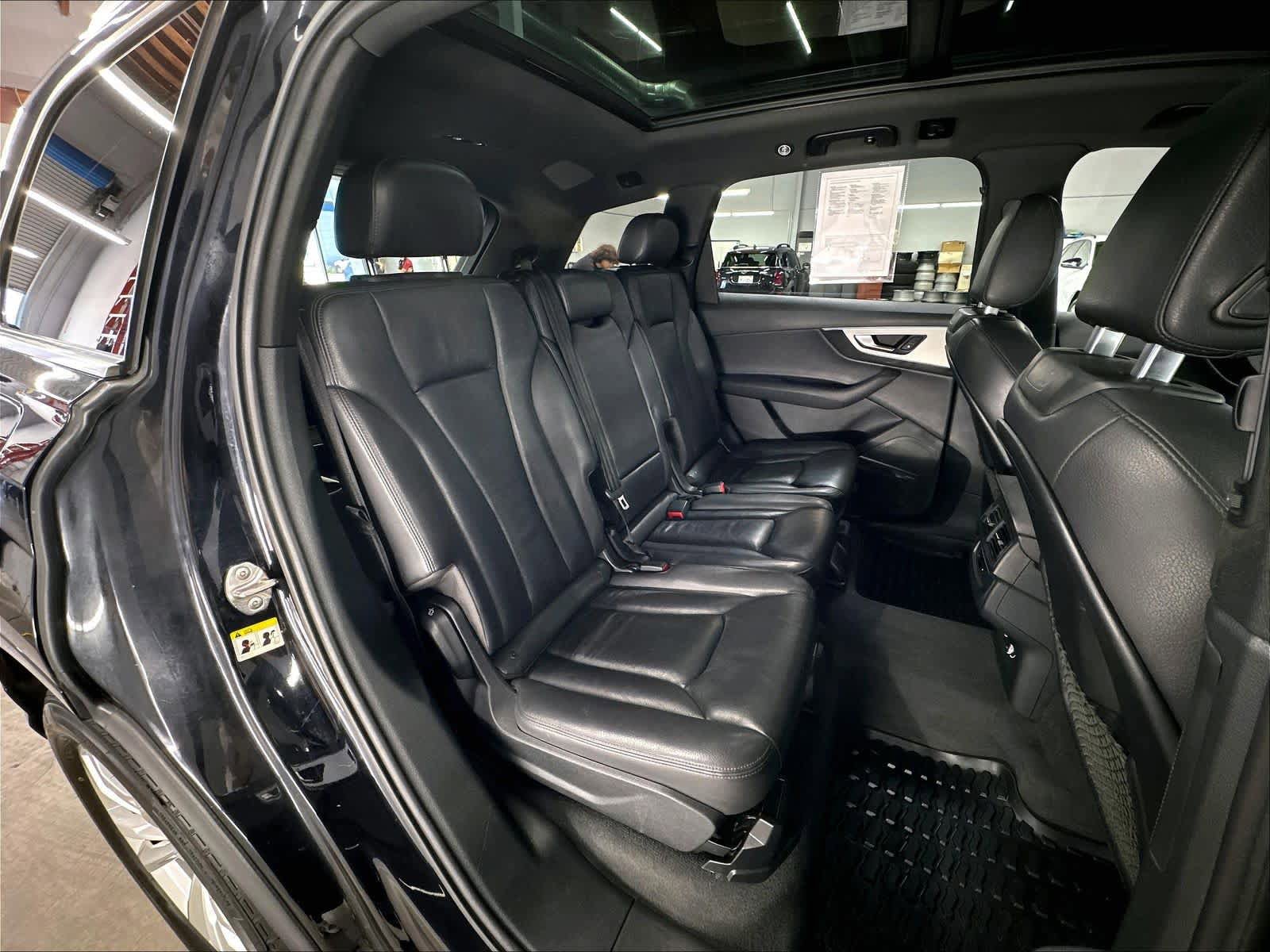 Used 2019 Audi Q7 2.0T Premium Plus w/ Premium Plus Package AWD/4WD image 28