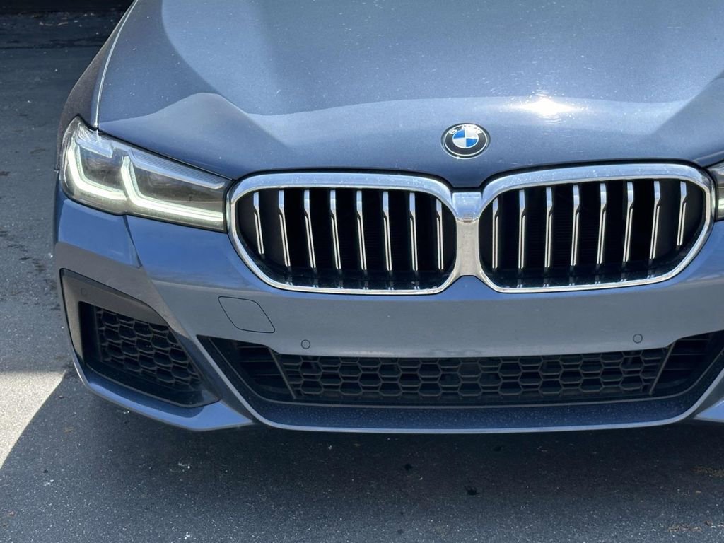 Used 2023 BMW 540i xDrive w/ M Sport Package AWD/4WD image 10