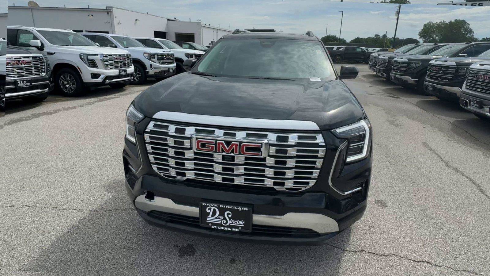 New 2027 GMC Terrain Denali AWD/4WD image 4