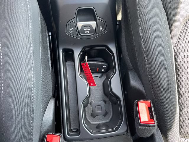 Used 2023 Jeep Renegade Latitude w/ Sun/Sound Group AWD/4WD image 35
