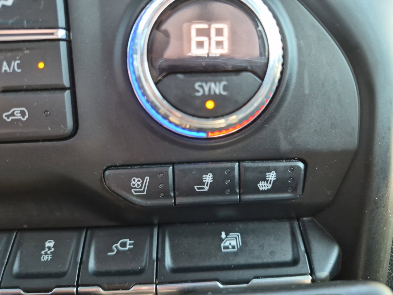 Used 2019 GMC Sierra 1500 SLT image 25