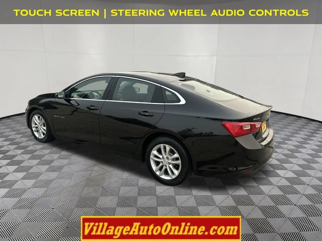 Used 2016 Chevrolet Malibu LT FWD image 2
