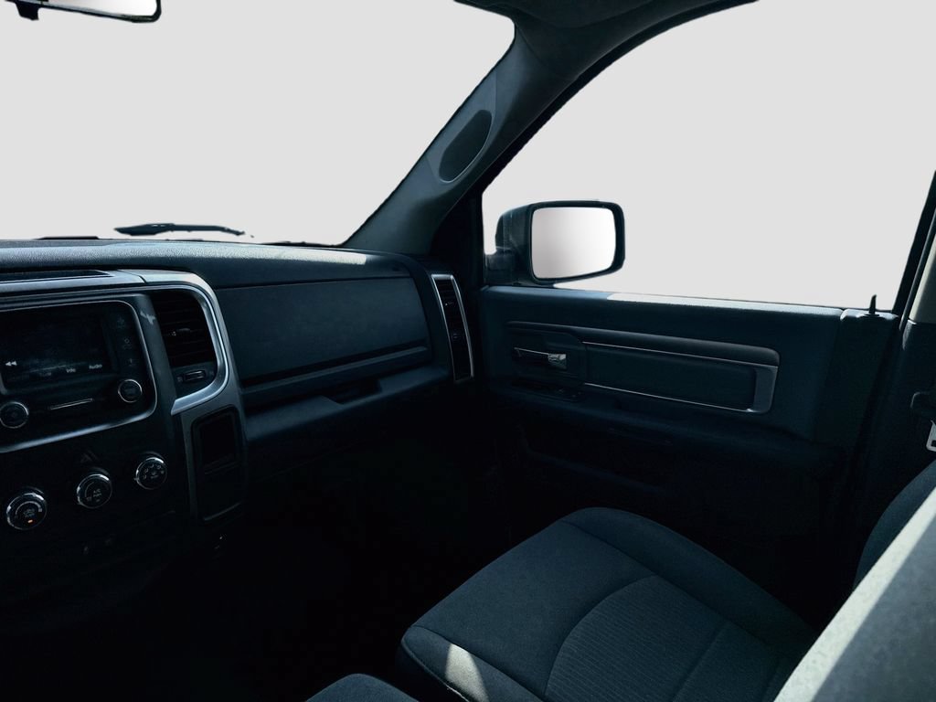 Used 2024 RAM 1500 Classic SLT AWD/4WD image 26