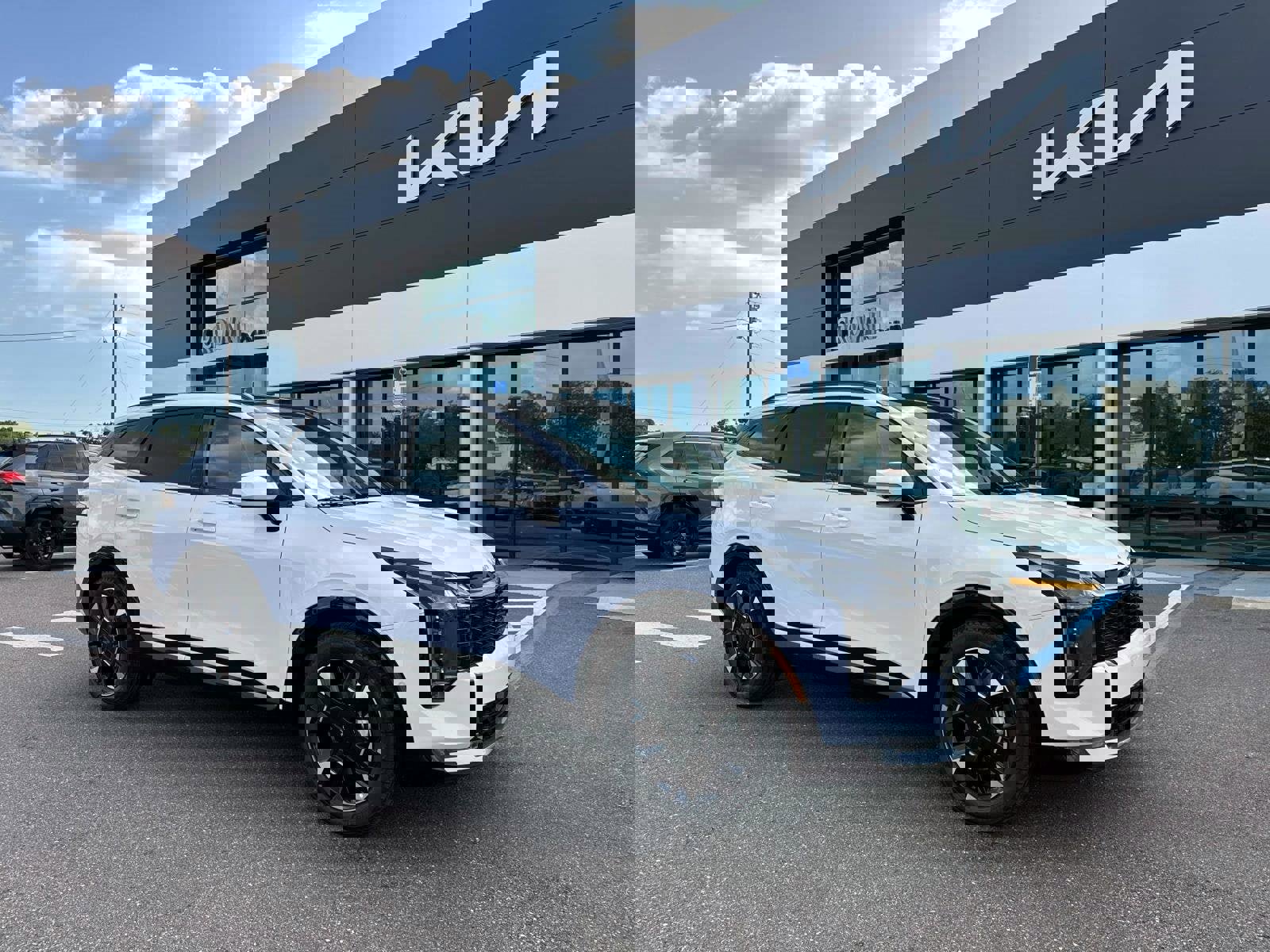 New 2026 Kia Sportage SX image 1