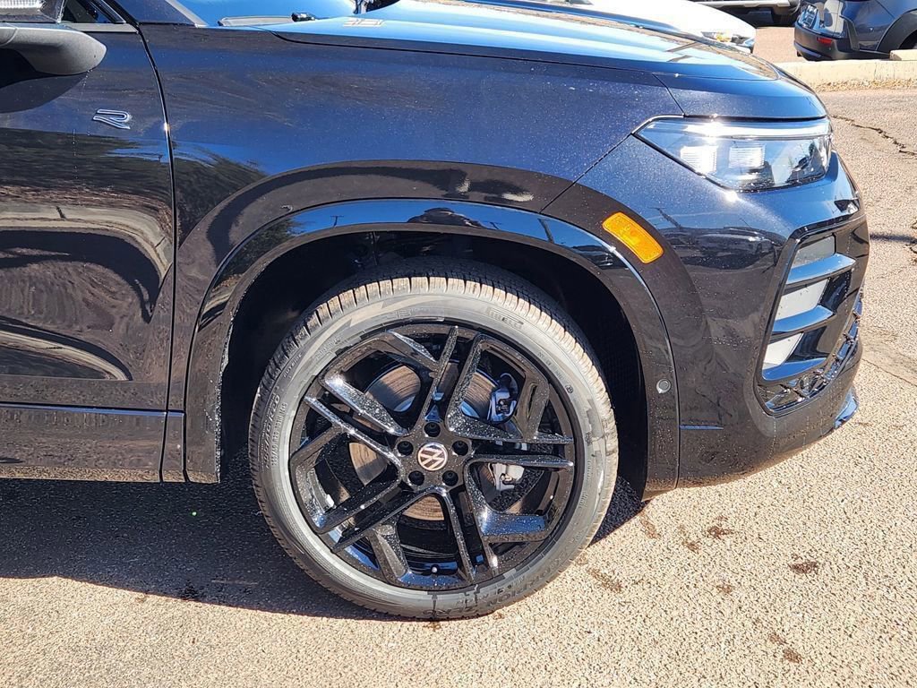 New 2026 Volkswagen Tiguan SE R-Line image 29