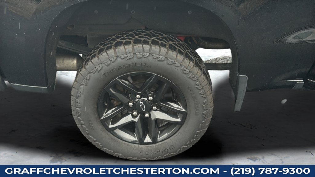Used 2021 Chevrolet Silverado 1500 LT Trail Boss w/ Convenience Package II AWD/4WD image 32