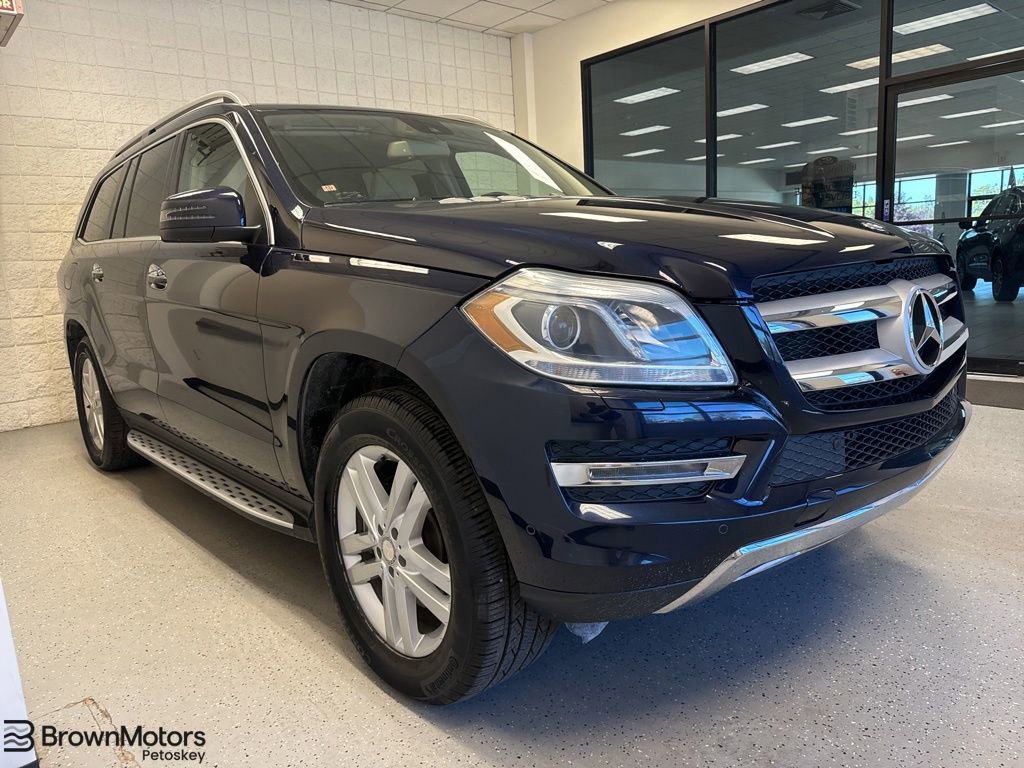 Used 2014 Mercedes-Benz GL 450 4MATIC image 1