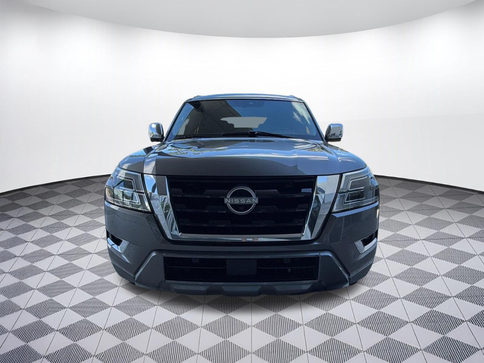 Used 2021 Nissan Armada Platinum w/ Captain's Chairs Package RWD image 6