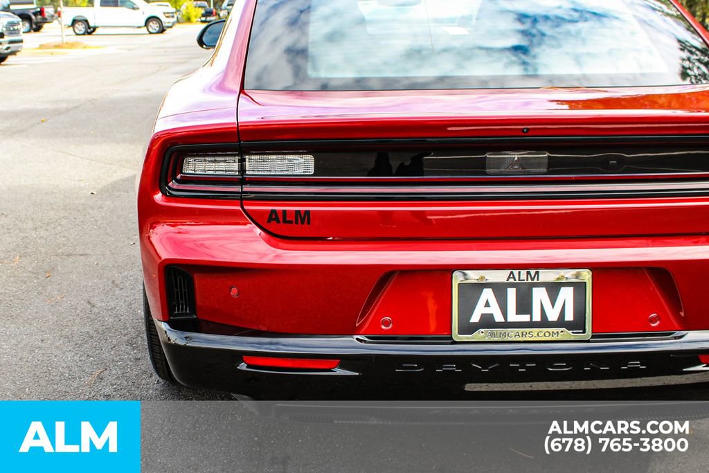 Used 2024 Dodge Charger R/T w/ Plus Group image 13
