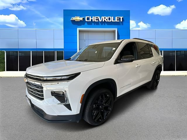 New 2026 Chevrolet Traverse LT w/ LPO, Floor Liner Package FWD image 7