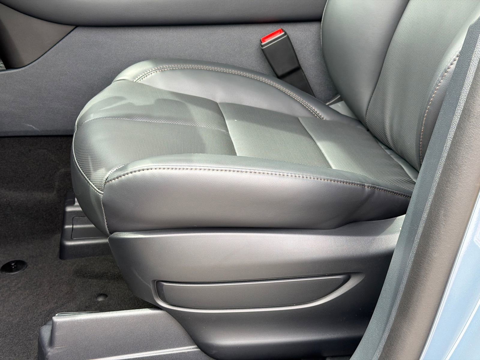 New 2026 Lincoln Aviator AWD image 18