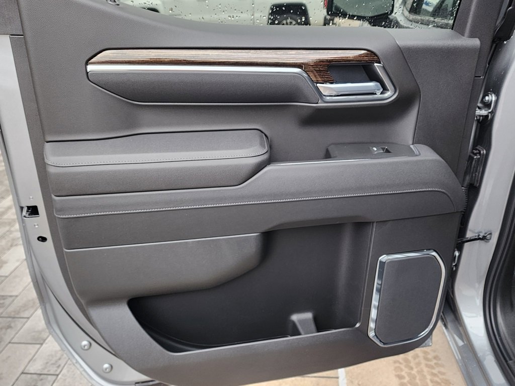 New 2026 GMC Sierra 1500 Elevation image 40