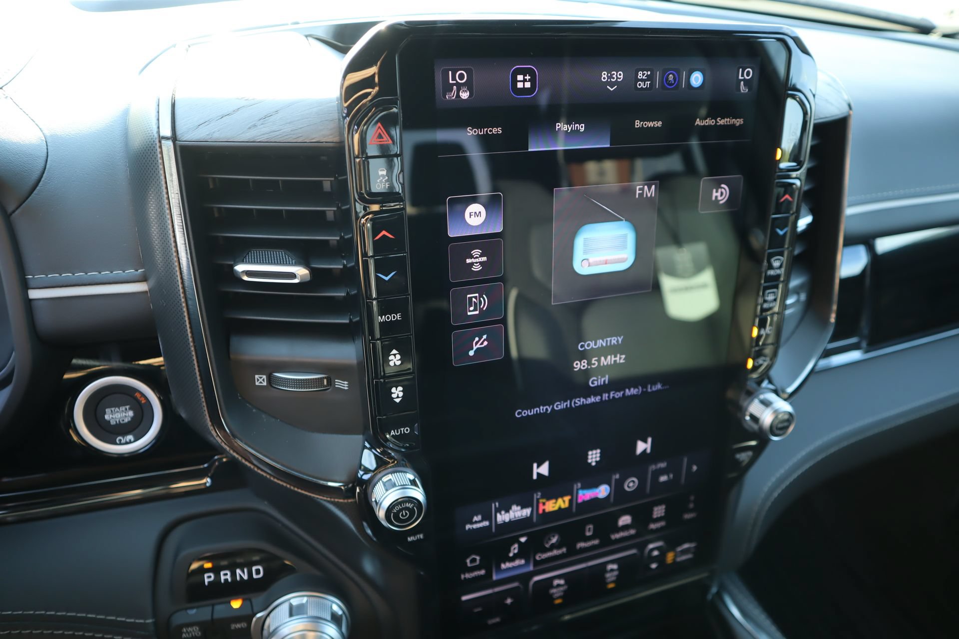 New 2027 RAM 1500 Limited AWD/4WD image 5