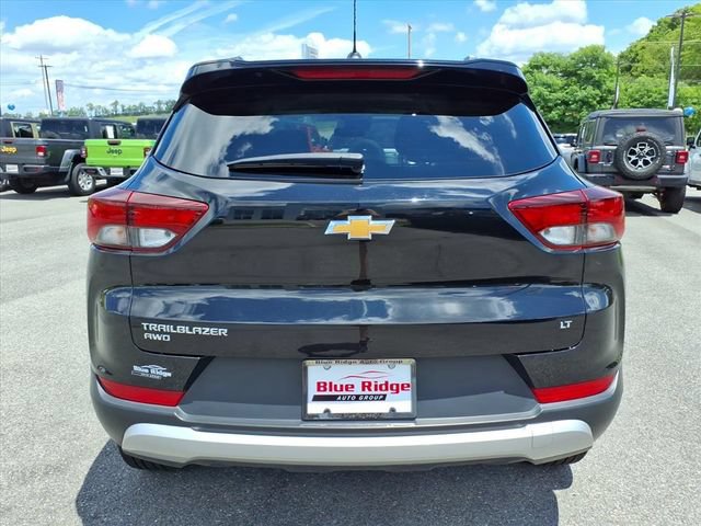 Used 2025 Chevrolet TrailBlazer LT AWD/4WD image 5