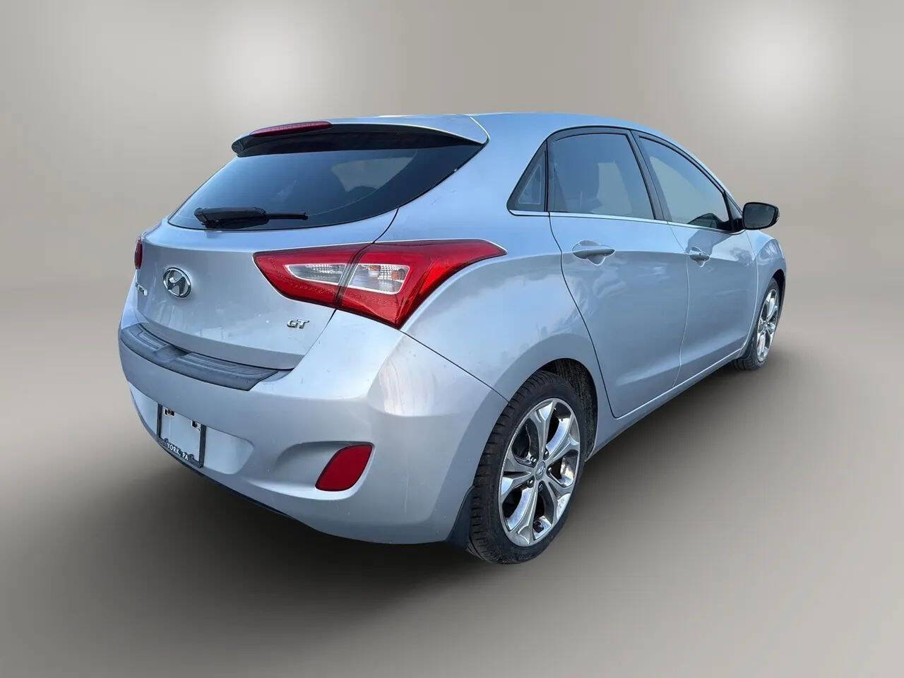 Used 2014 Hyundai Elantra GT w/ Option Group 03 image 7