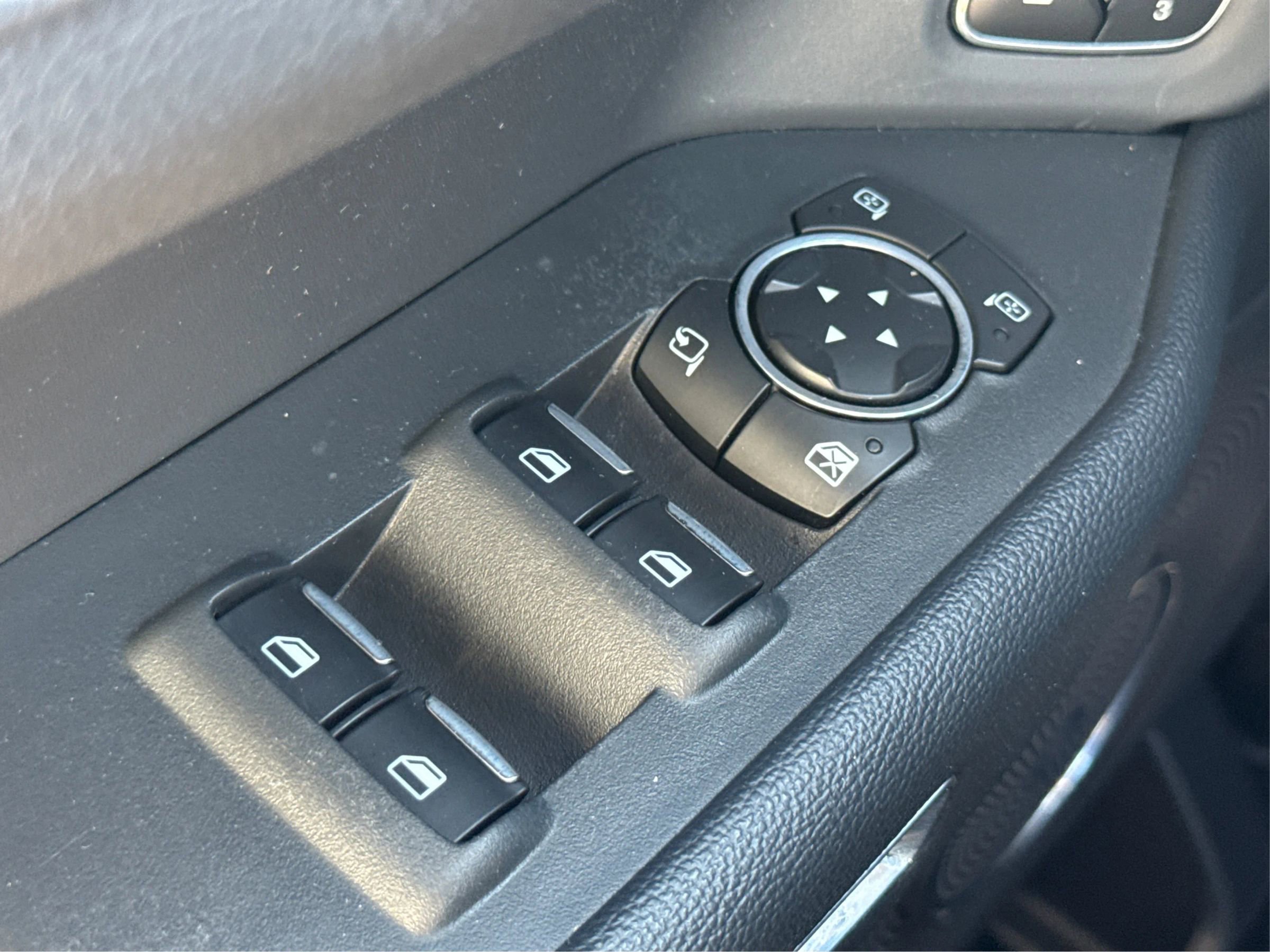 Used 2024 Ford Expedition Max XLT AWD/4WD image 38