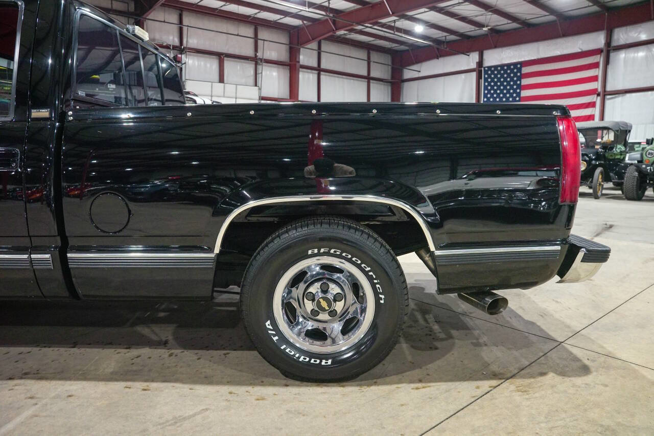Used 1990 Chevrolet Silverado 1500 2WD Regular Cab image 5