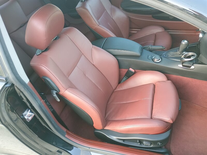Used 2006 BMW 650i Coupe RWD image 30