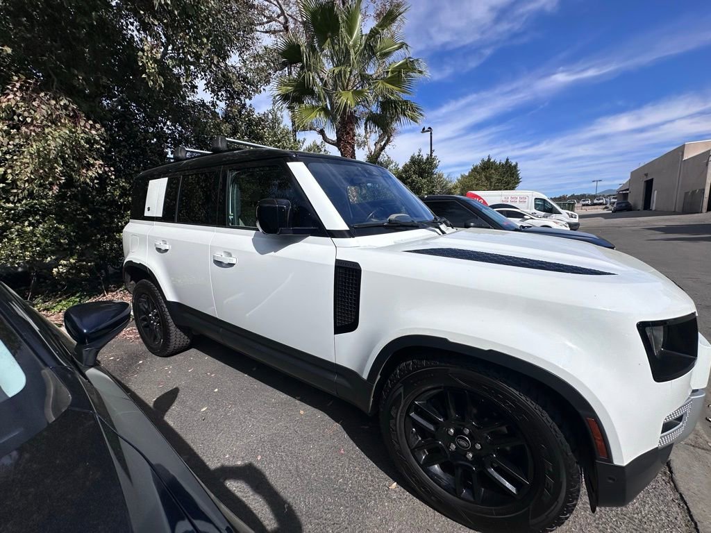 Used 2021 Land Rover Defender 110 S image 11