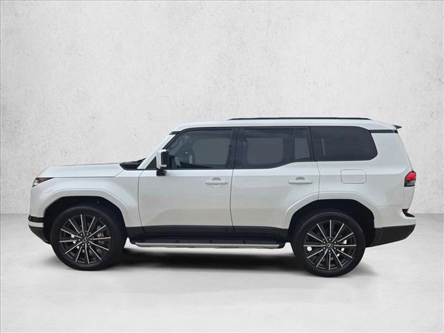 Used 2024 Lexus GX 550 w/ Accessory Package (Z1) AWD/4WD image 9