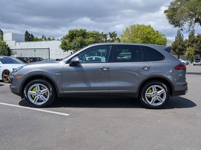 Used 2017 Porsche Cayenne S AWD/4WD image 9