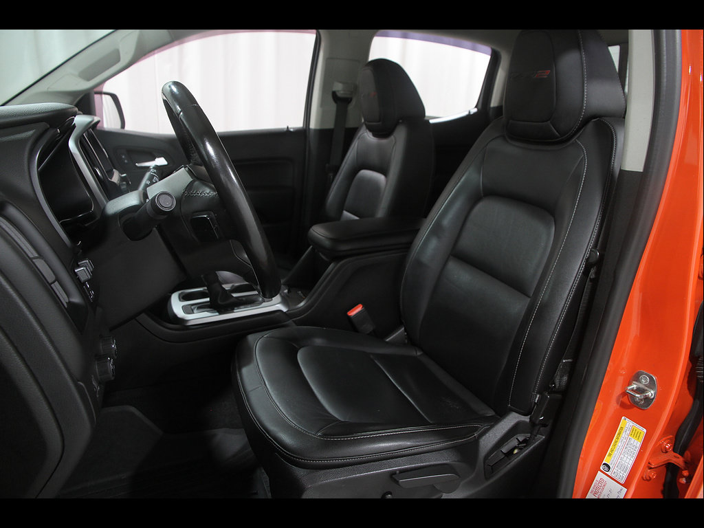 Certified 2019 Chevrolet Colorado ZR2 w/ ZR2 Dusk Special Edition AWD/4WD image 5