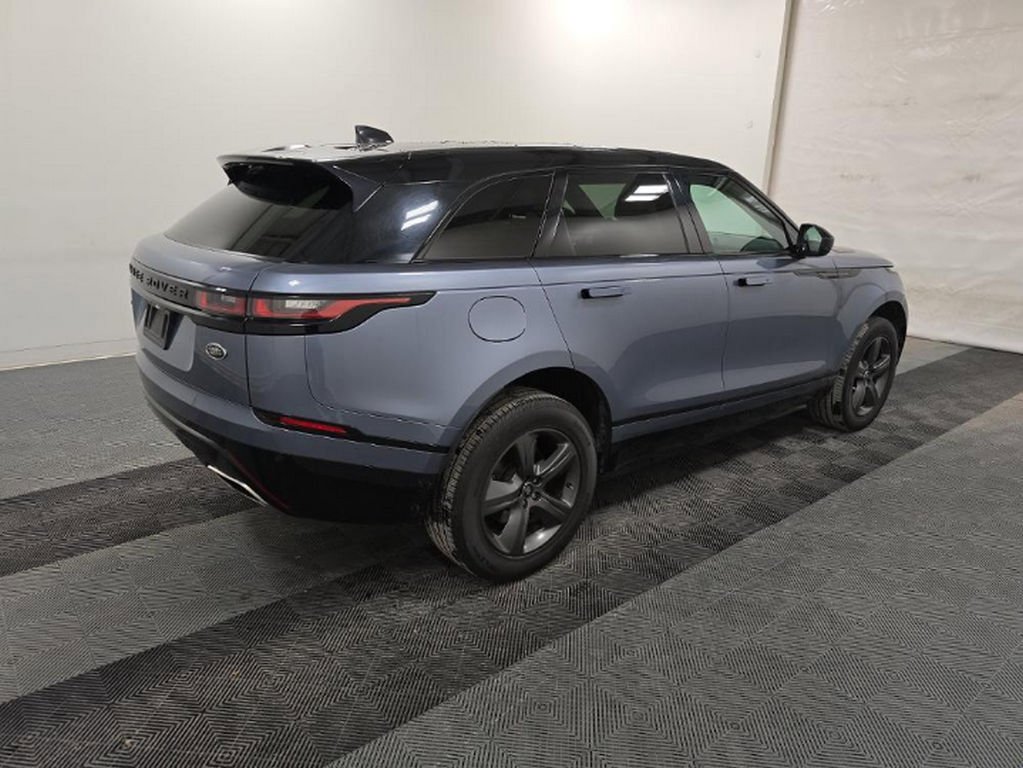 Used 2023 Land Rover Range Rover Velar R-Dynamic S image 4