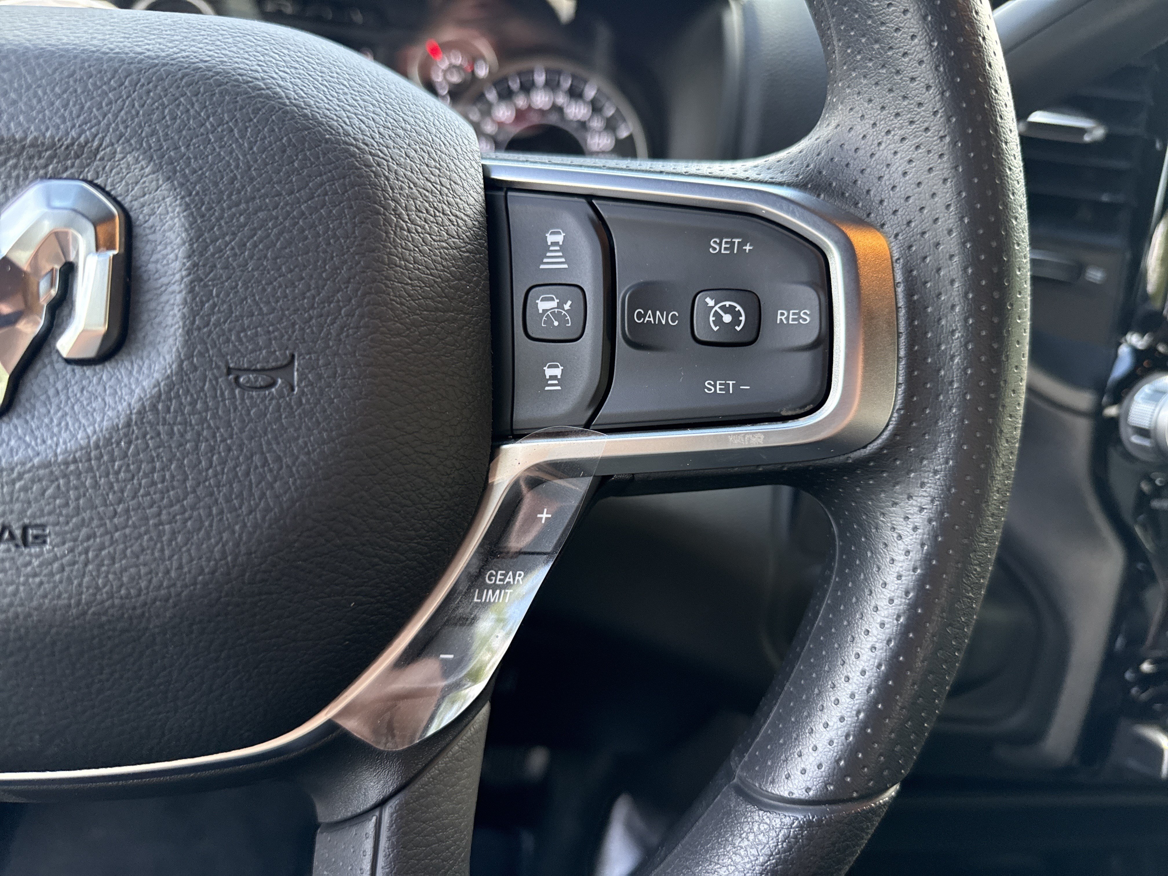 New 2026 RAM 3500 Tradesman AWD/4WD image 24