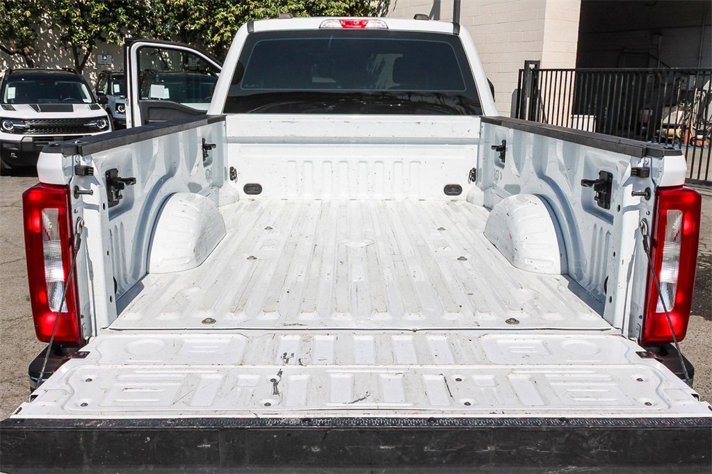 Used 2023 Ford F250 XL w/ XL Chrome Package image 31