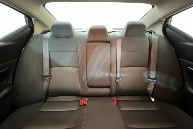 Used 2025 Nissan Altima 2.5 SV w/ SV Premium Package FWD image 25