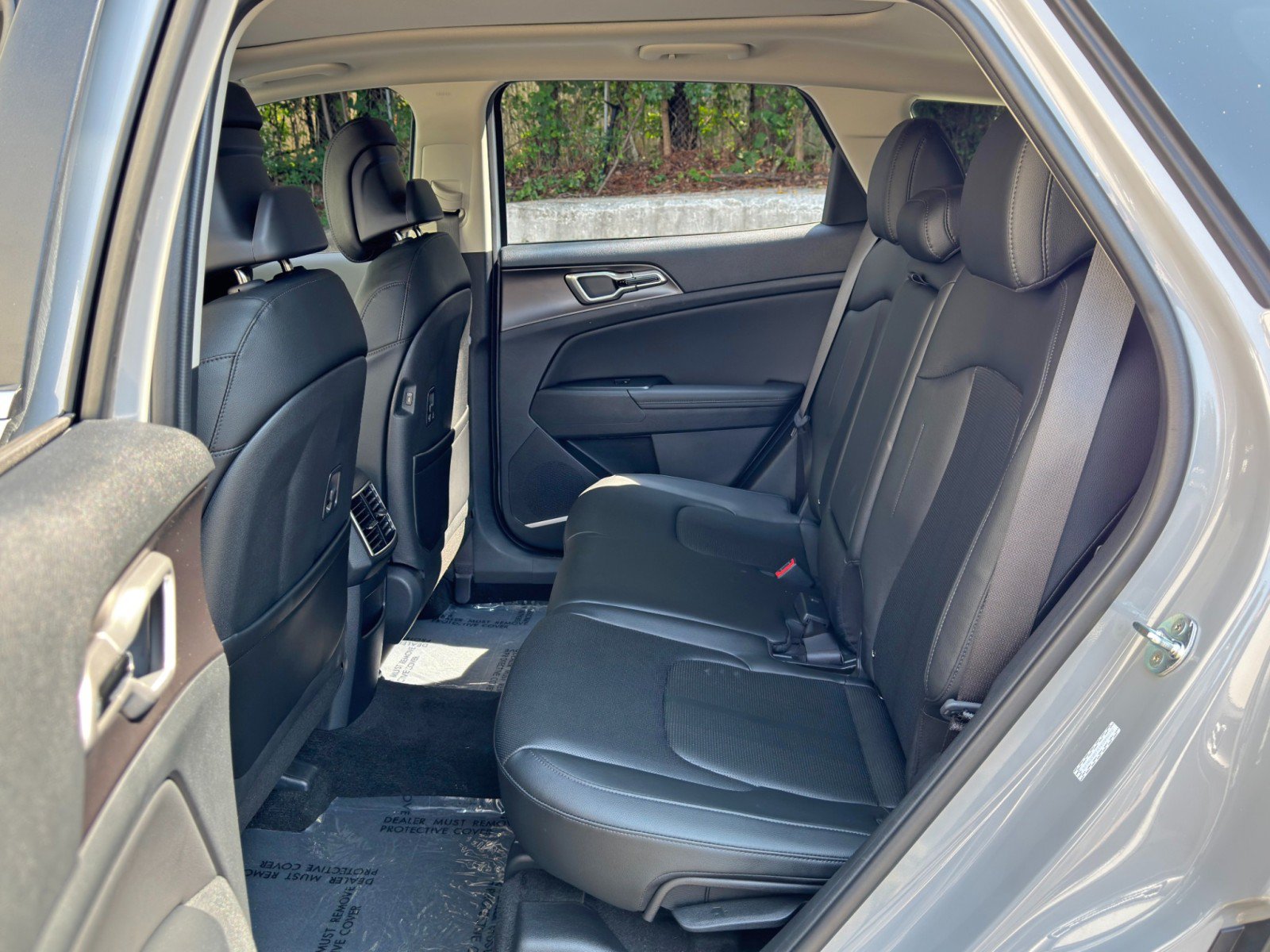 Used 2026 Kia Sportage EX w/ EX Panorama Roof Package FWD image 40
