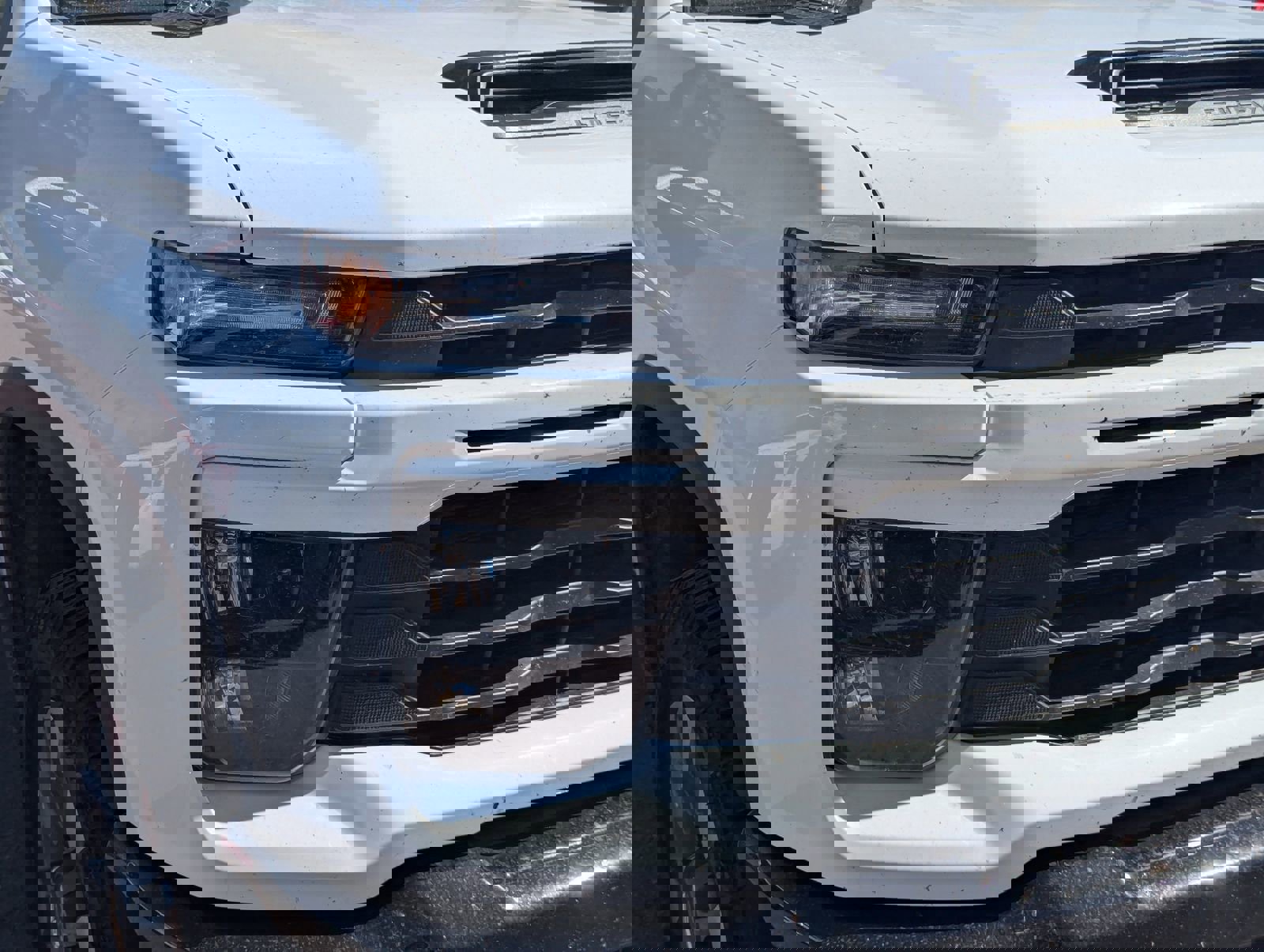 Used 2024 Chevrolet Silverado 2500 Custom w/ Custom Value Package image 4