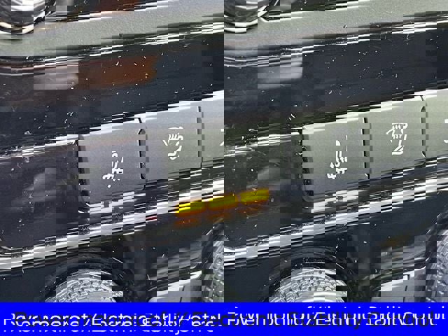 Used 2018 Volkswagen Passat 2.0T SE image 16