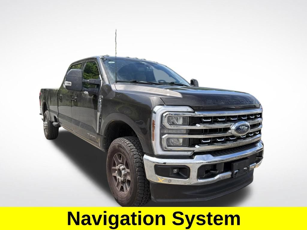 Used 2024 Ford F350 Lariat w/ Lariat Ultimate Package AWD/4WD image 3