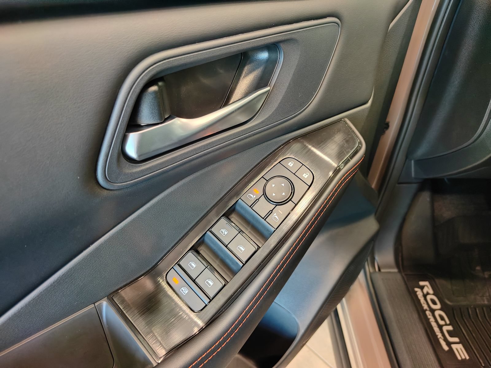 New 2026 Nissan Rogue SV AWD/4WD image 11