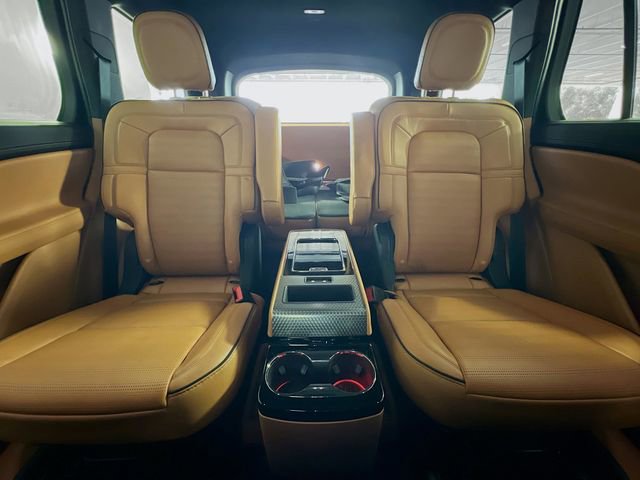 Used 2020 Lincoln Aviator Black Label w/ Dynamic Handling Package AWD/4WD image 26