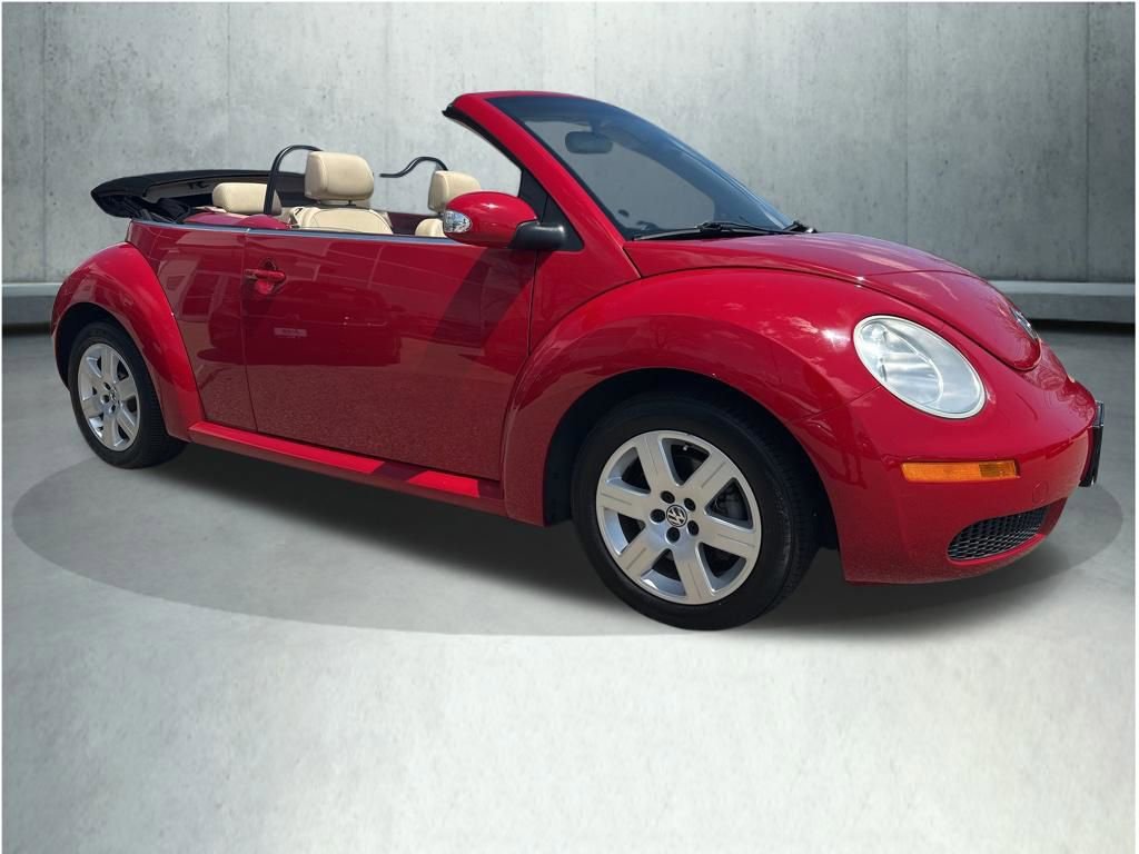 Used 2007 Volkswagen Beetle Convertible w/ Package 1 FWD image 10
