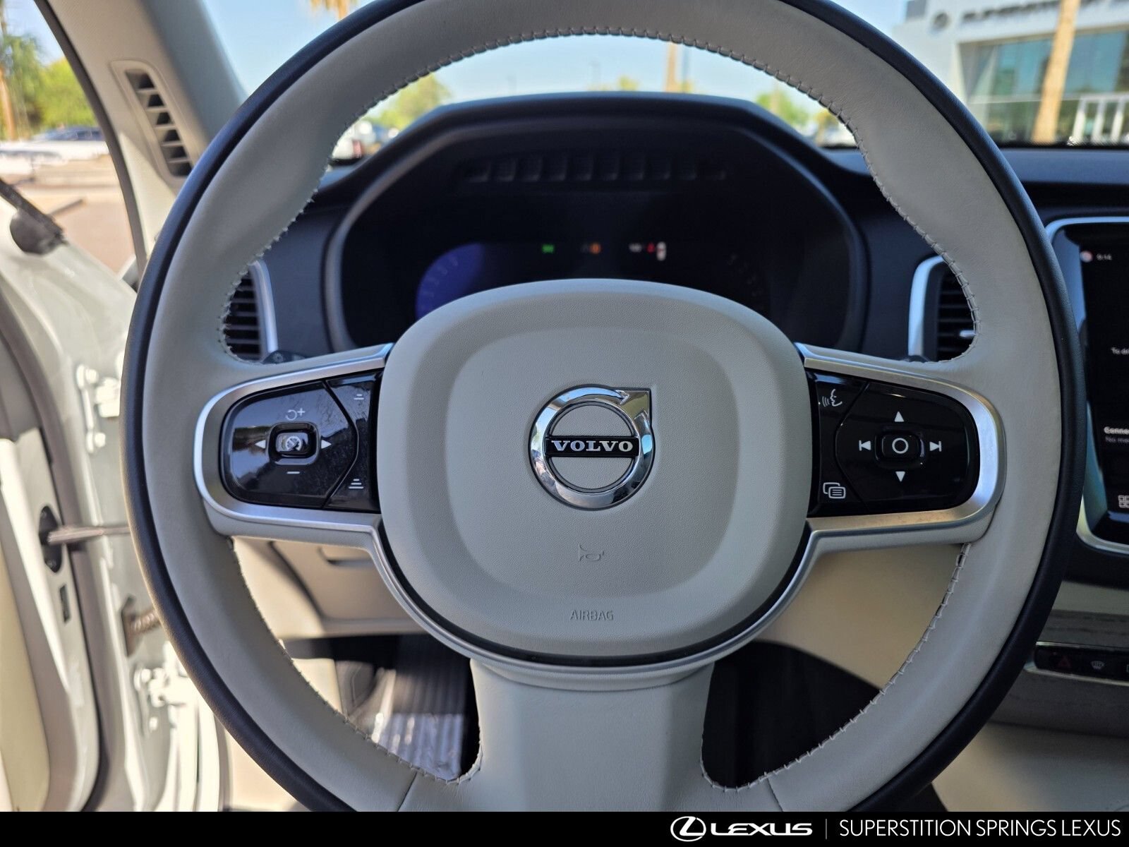 Used 2024 Volvo XC90 B6 Core w/ Protection Package Premier AWD/4WD image 23