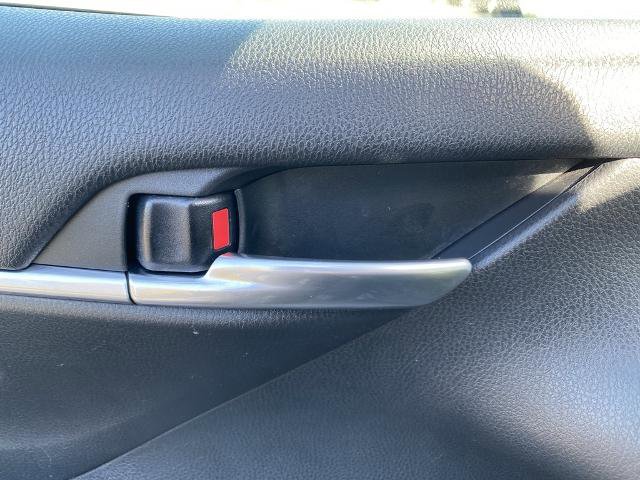 Used 2023 Toyota Camry LE image 13