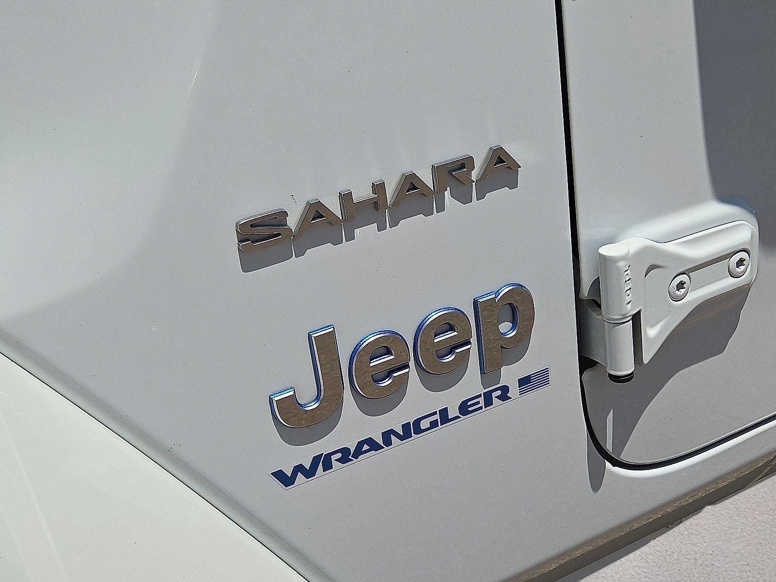 Used 2024 Jeep Wrangler Unlimited Sahara AWD/4WD image 11