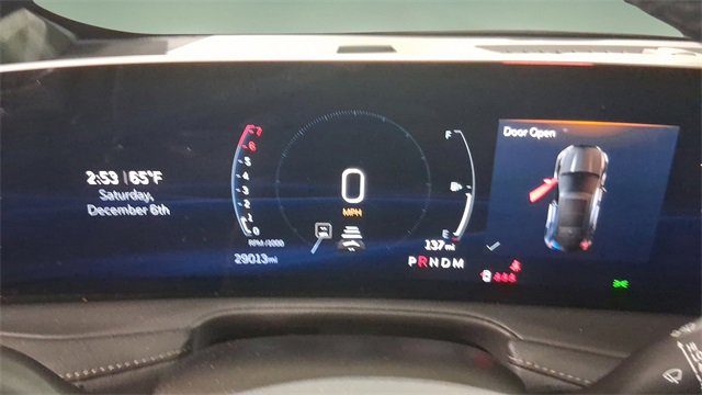 Used 2025 Cadillac XT4 Premium Luxury image 27