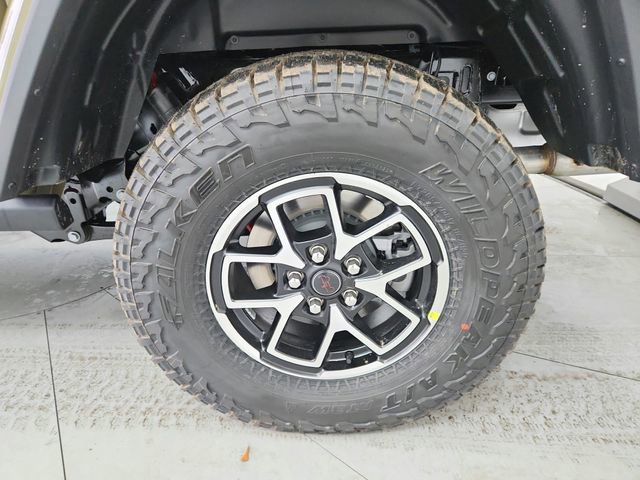 New 2026 Jeep Gladiator Rubicon w/ Steel Power Dome Hood Package image 40