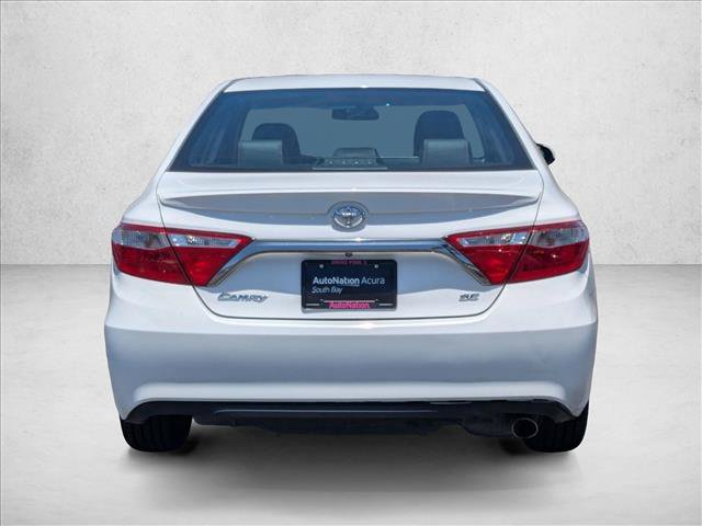 Used 2017 Toyota Camry SE FWD image 6