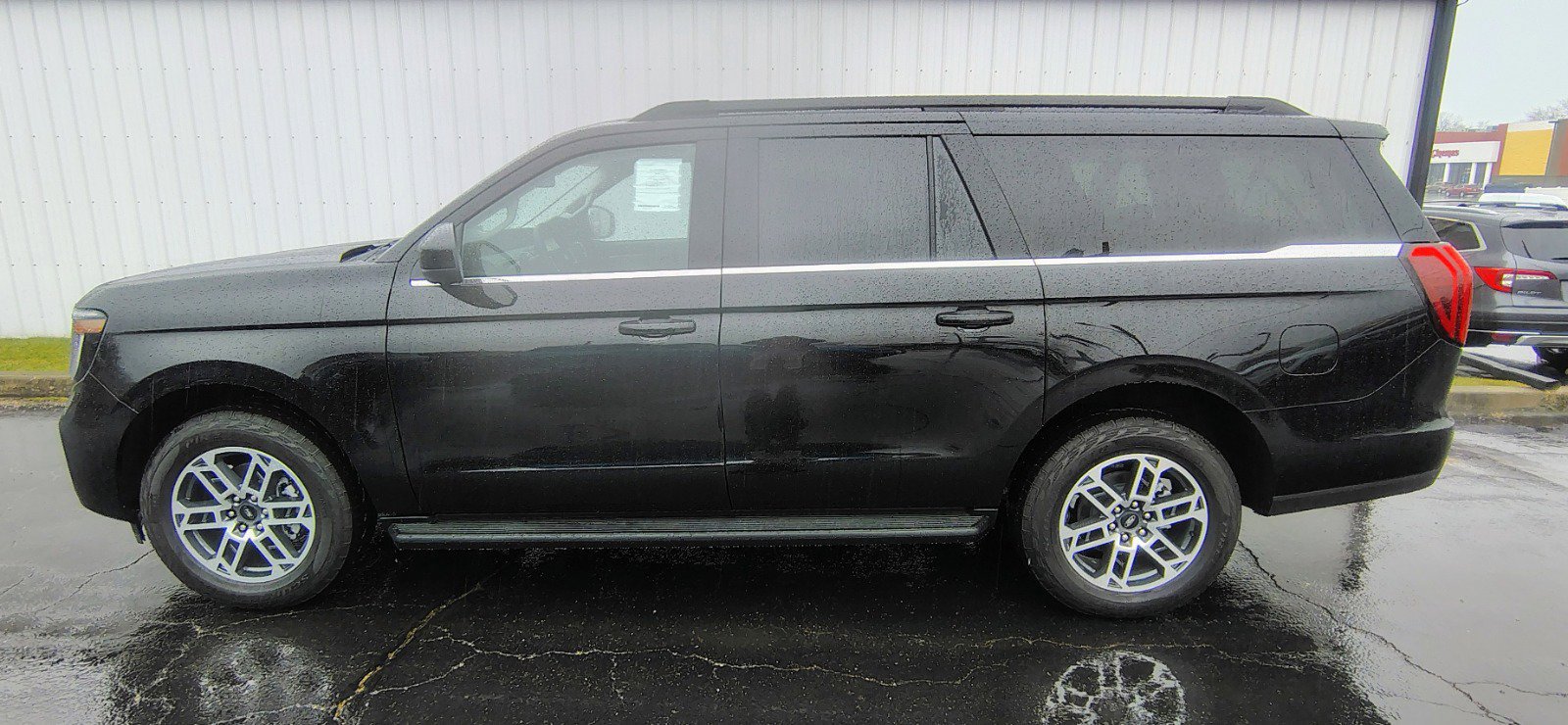 New 2026 Ford Expedition Max Active AWD/4WD image 6