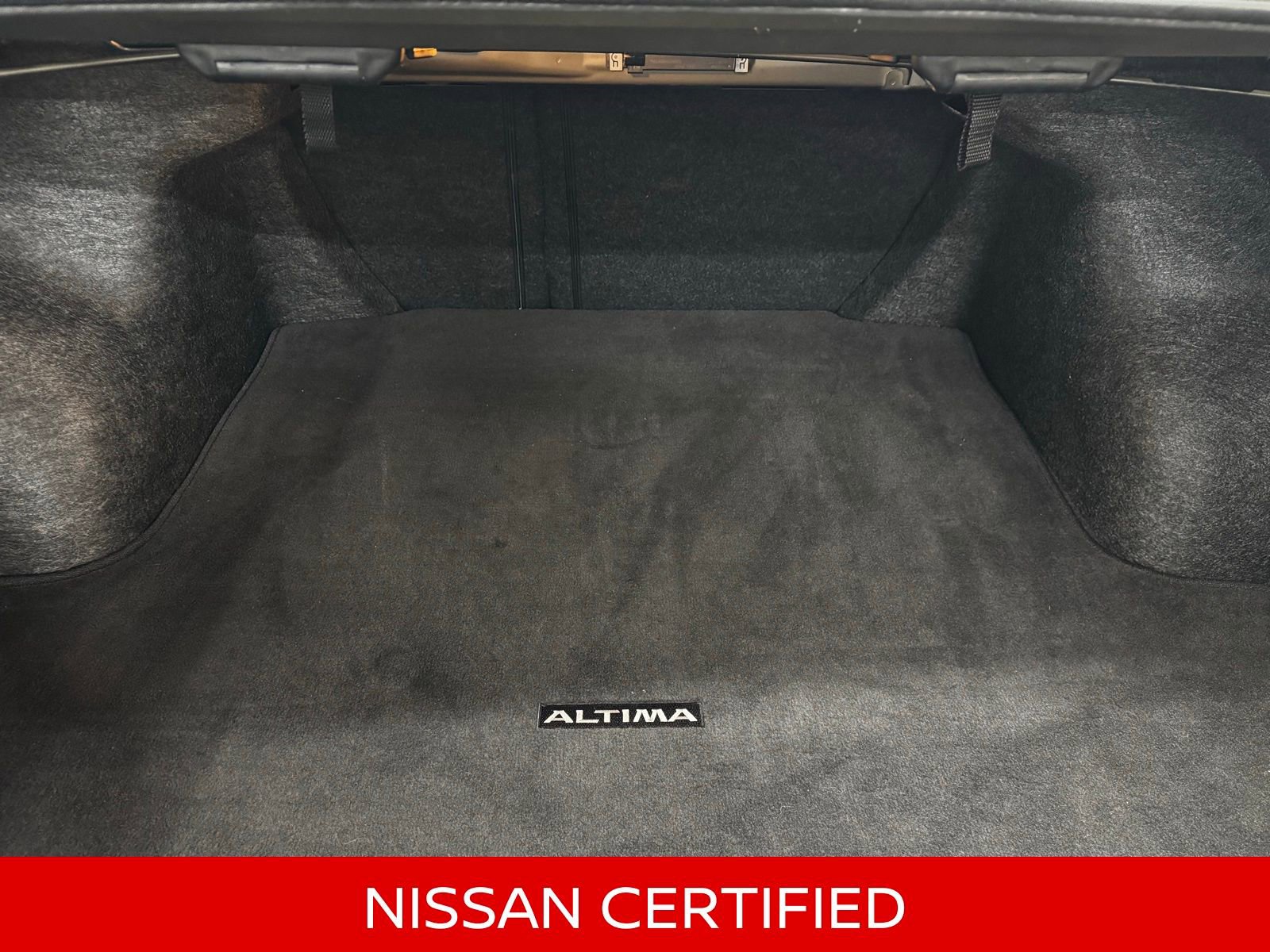 Certified 2025 Nissan Altima 2.5 SV image 35