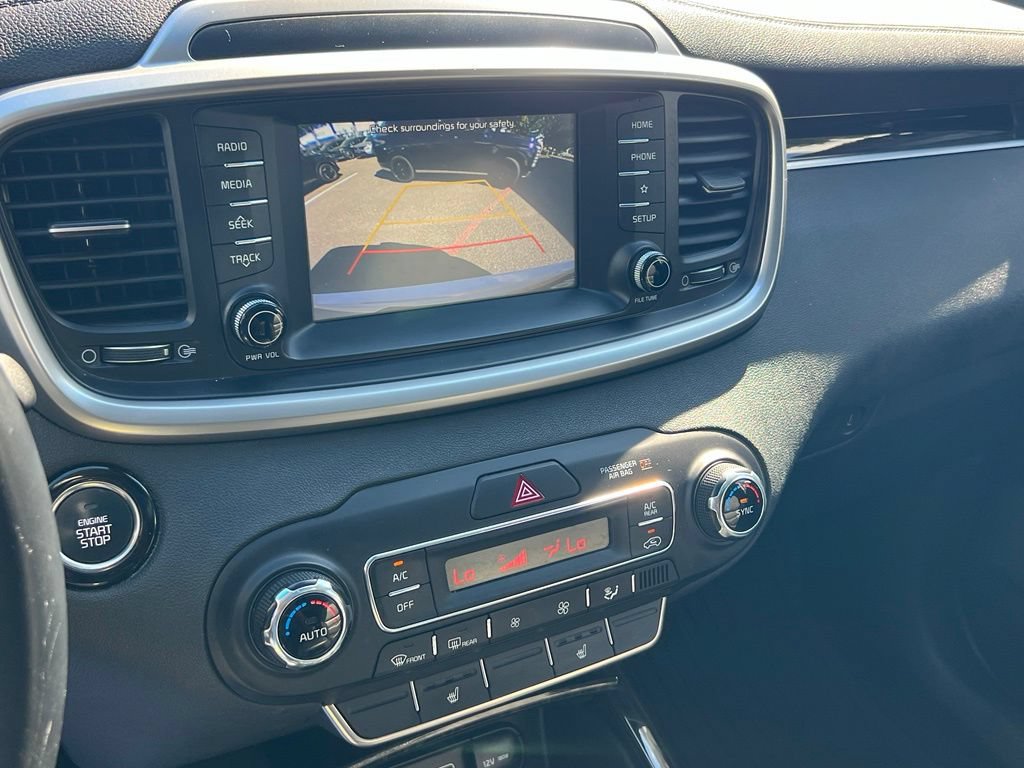 Used 2020 Kia Sorento EX FWD image 22
