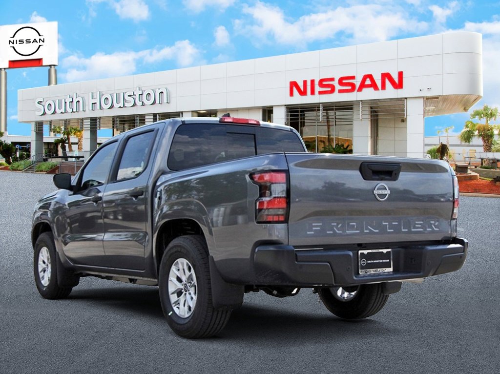 New 2026 Nissan Frontier S image 3