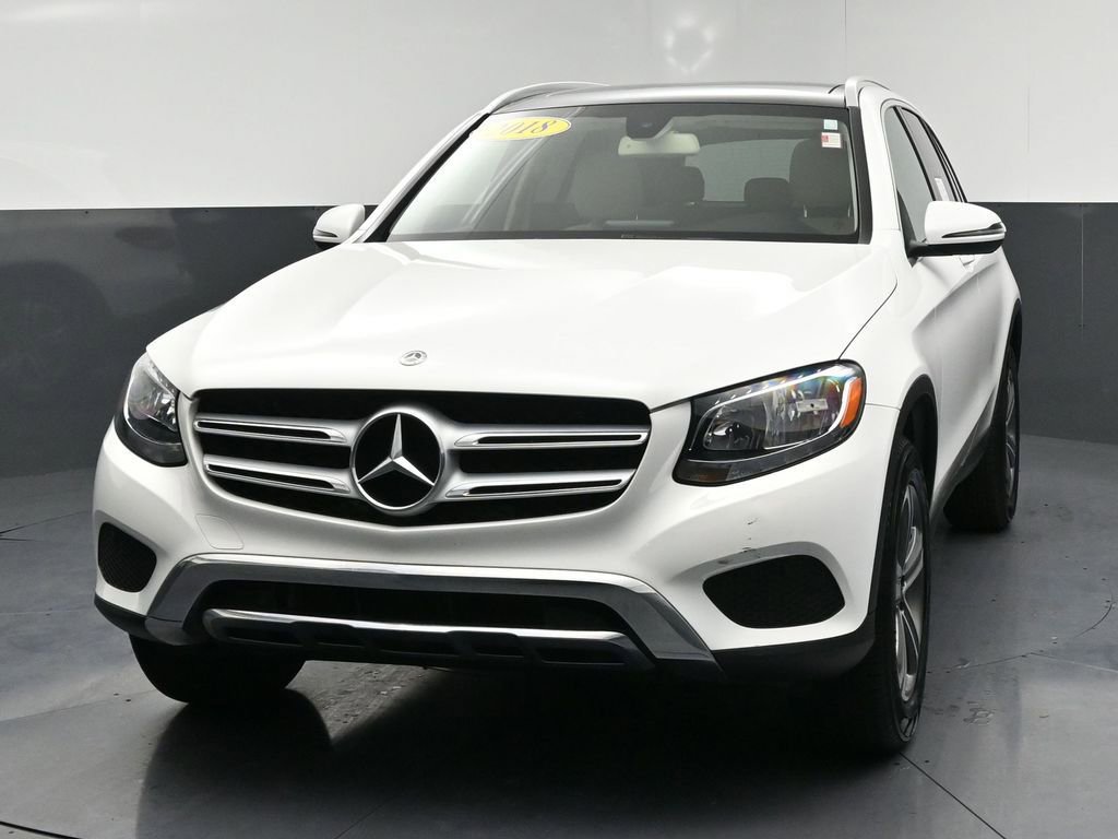 Used 2018 Mercedes-Benz GLC 300 4MATIC image 3