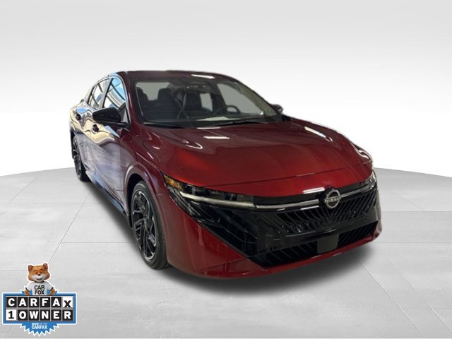Used 2026 Nissan Sentra SR w/ SR Premium Package FWD image 9